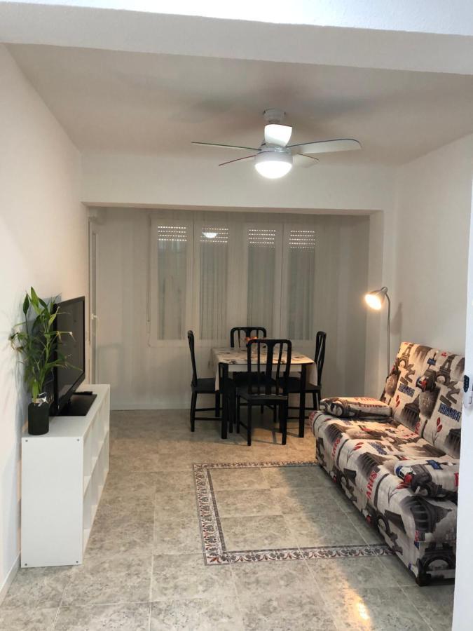 Ferienwohnung Apartamento Las Palmeras Castellón de la Plana Exterior foto